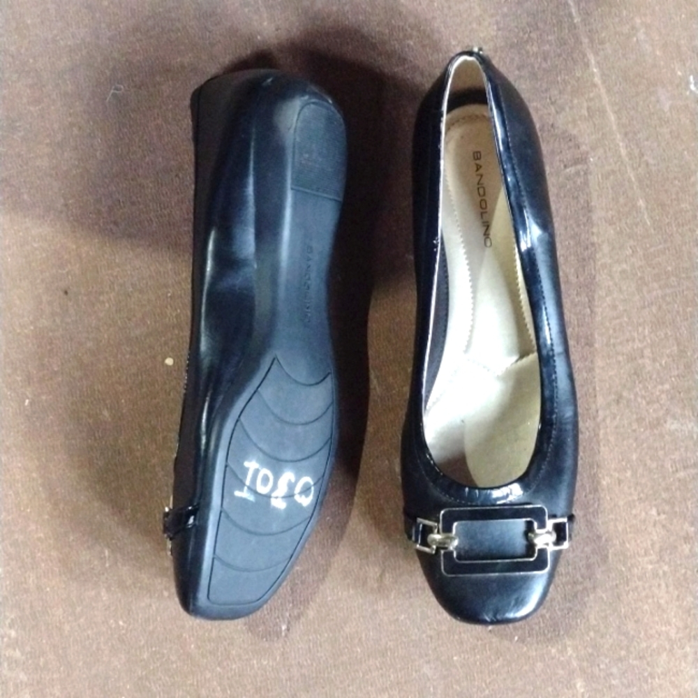 Shoes - Picture 2 of 3